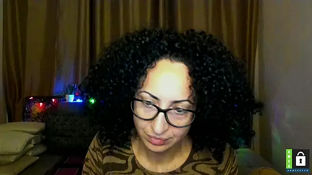 Arianasweety23 webcam