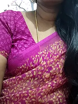 tamil_meera12 - Tamil_Meera12's free webcam