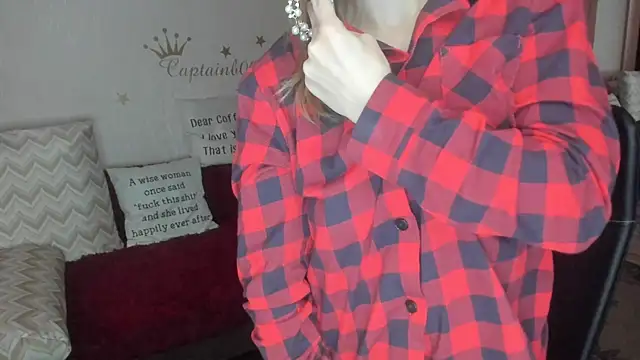 Tiffany_Bates webcam