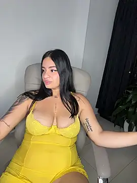 Emily_Kurth23 webcam