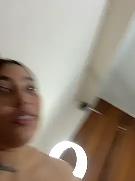 Webcam Model (Anna_Bitch_Disgusting)  is live.Free join now!