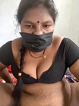 Desicouple1706 webcam