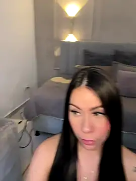 Webcam Model (Miss_blue69)  is live.Free join now!