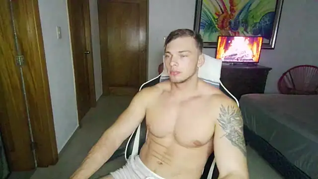 yourhotgreg - YourHotGreg's free webcam