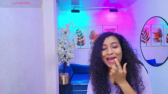 Nina_willyams webcam