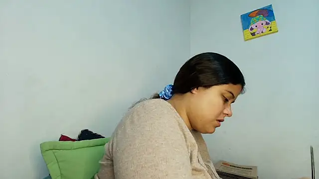 luisahot_9727 webcam