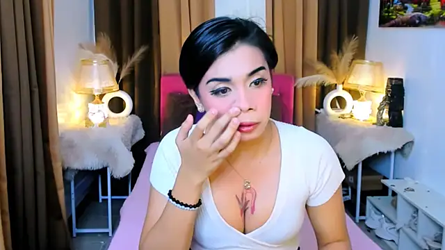 demsayhollywood555 webcam