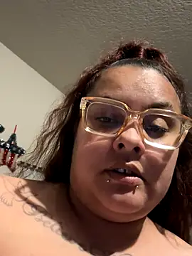 DatBishYouMiss webcam