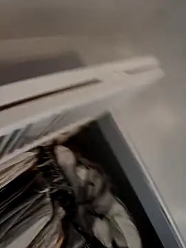 lightskinchick12 webcam