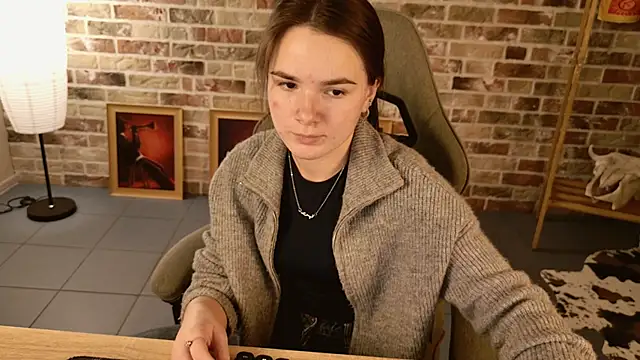 may_bloom - May_Bloom's free webcam