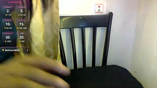 Teekhi_mirchii webcam