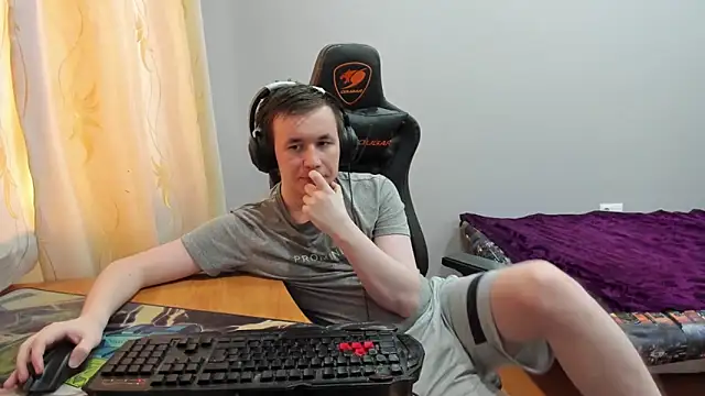 iliaskrislove webcam