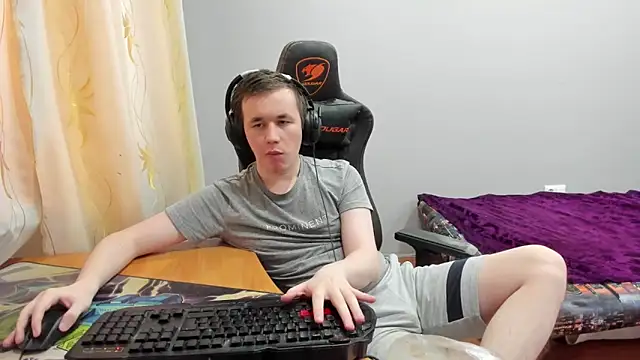 iliaskrislove webcam