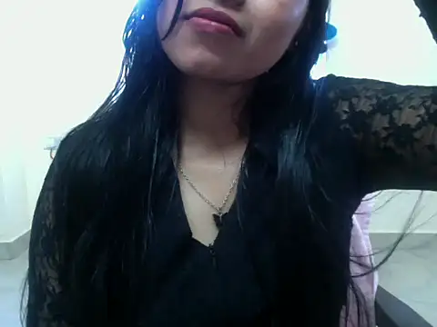 Bad_girl_kayraa_ webcam