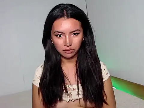 thinker_belle webcam