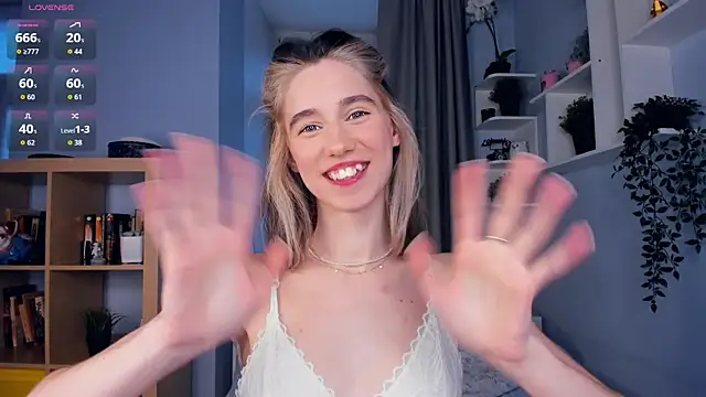 AntonettaTarring webcam