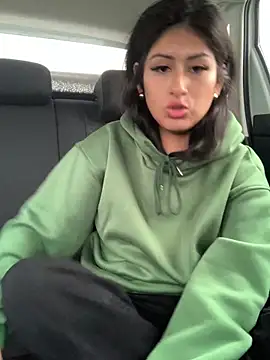 mrskarmaa (F young) - domi 2 inside pussy + toy controll 5 min