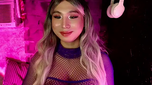 horescocklucy (T young) - RIDE ON MY HORSECOCK DICK.