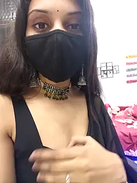 Webcam Model (Sexy-ashi)  is live.Free join now!