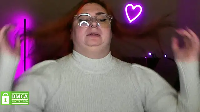 Alicia_love00 webcam