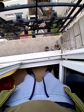 molozeb Live Webcam on Stripchat