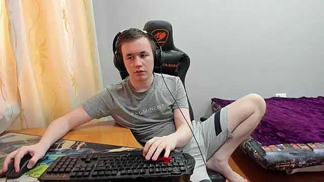 iliaskrislove webcam