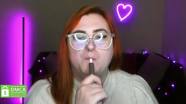 Alicia_love00 webcam