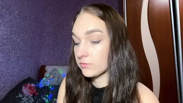 YahairaDuracher webcam