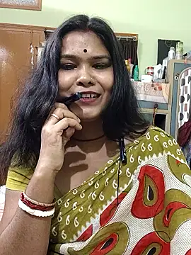 yoursweety09 from StripChat is Freechat