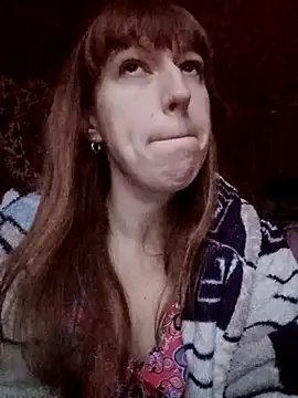 Webcam Model (Calibers2932) is live