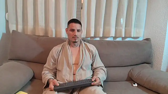 Milanthompson2025 webcam