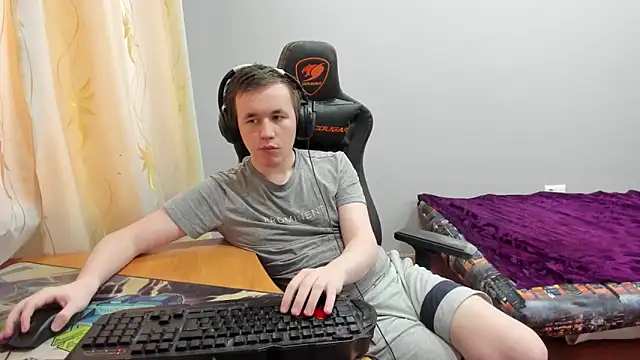 iliaskrislove webcam