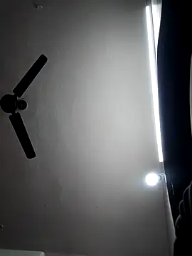 Tamil-Meenu12 webcam