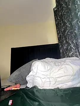 sexy_barb2 (Ask my age) - squirtzzz in doggy