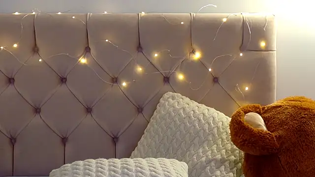 Lilliana_Moon webcam