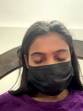 Webcam Model (HeerStd)  is live.Free join now!