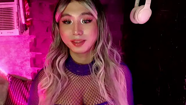 horescocklucy (T young) - RIDE ON MY HORSECOCK DICK.