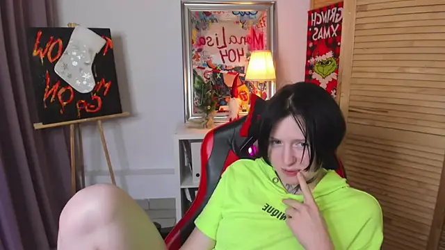 BakugoKatsuki webcam