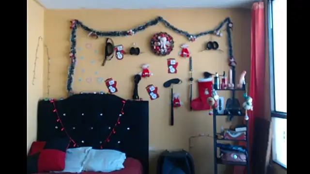 Violet_And_Smith webcam