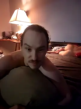 LilWhyteBoiGamer webcam