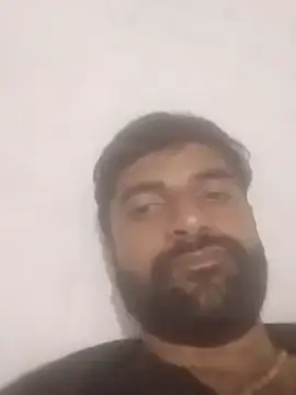 gawwalibhabhi_24 (M young) - Buy a laptop