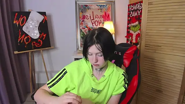 BakugoKatsuki webcam