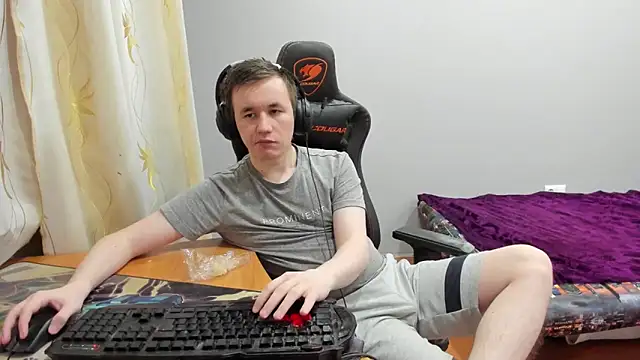 iliaskrislove webcam