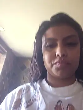 Indian_GlowingMiax webcam