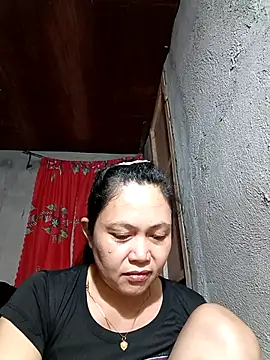 Everleigh_mom webcam