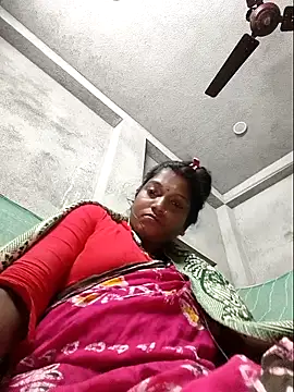 Webcam Model (vipmonalisha)  is live.Free join now!