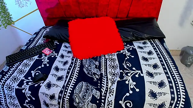 Victoriaa_Anderson webcam