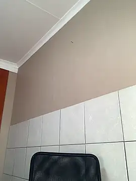 verygoodbadgirl1 (Ask my age) - Deep throat this dick on the wall