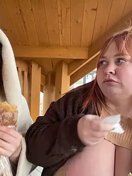 BigboobsDream99 webcam