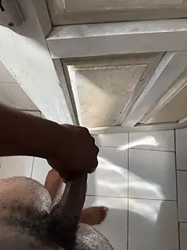 Black-mamba-madingo webcam